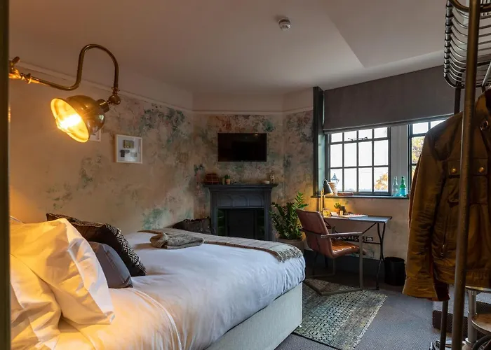 The Wolfpack Inn